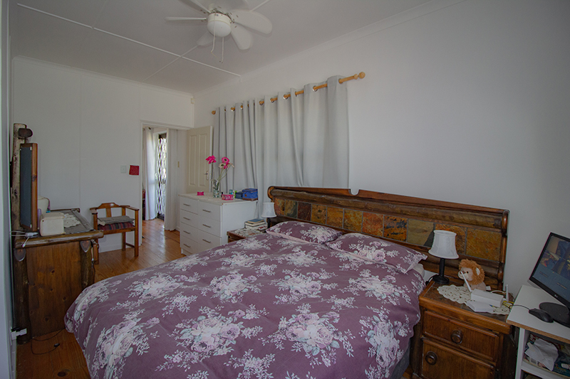 4 Bedroom Property for Sale in De Kelders Western Cape
